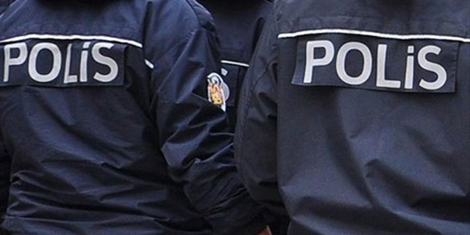 bassavcinin ismini kullanarak rusvet talep eden polisler tutuklandi A9wBAgRC.jpg