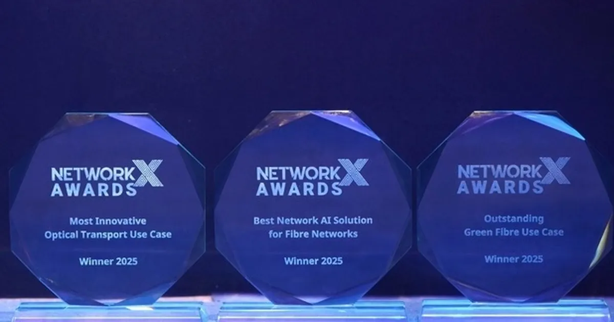 huawei network x 2025te tum optik ag alaninda uc odul kazandi SfthhOaF.webp
