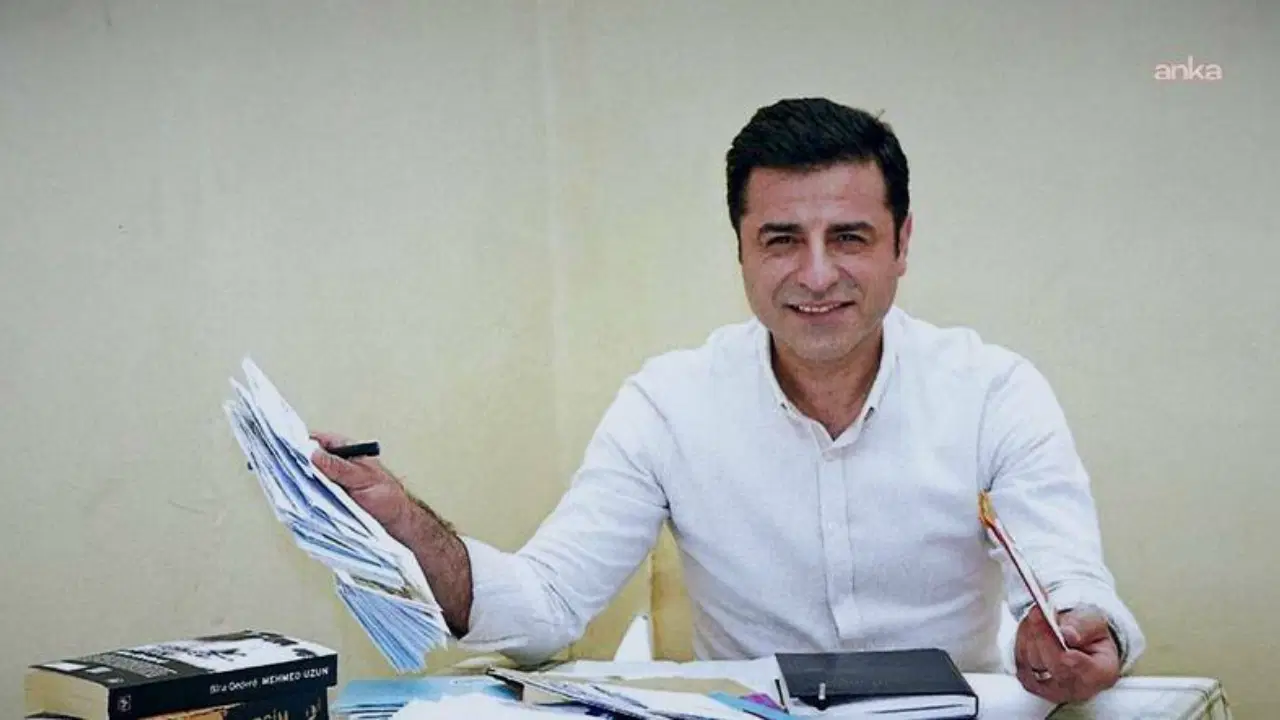 sosyalistlerden demirtas karari icin ortak cagri siyasi iktidar ihlal kararlarina direnmekten vazgecmeli zr7I47pQ.jpg