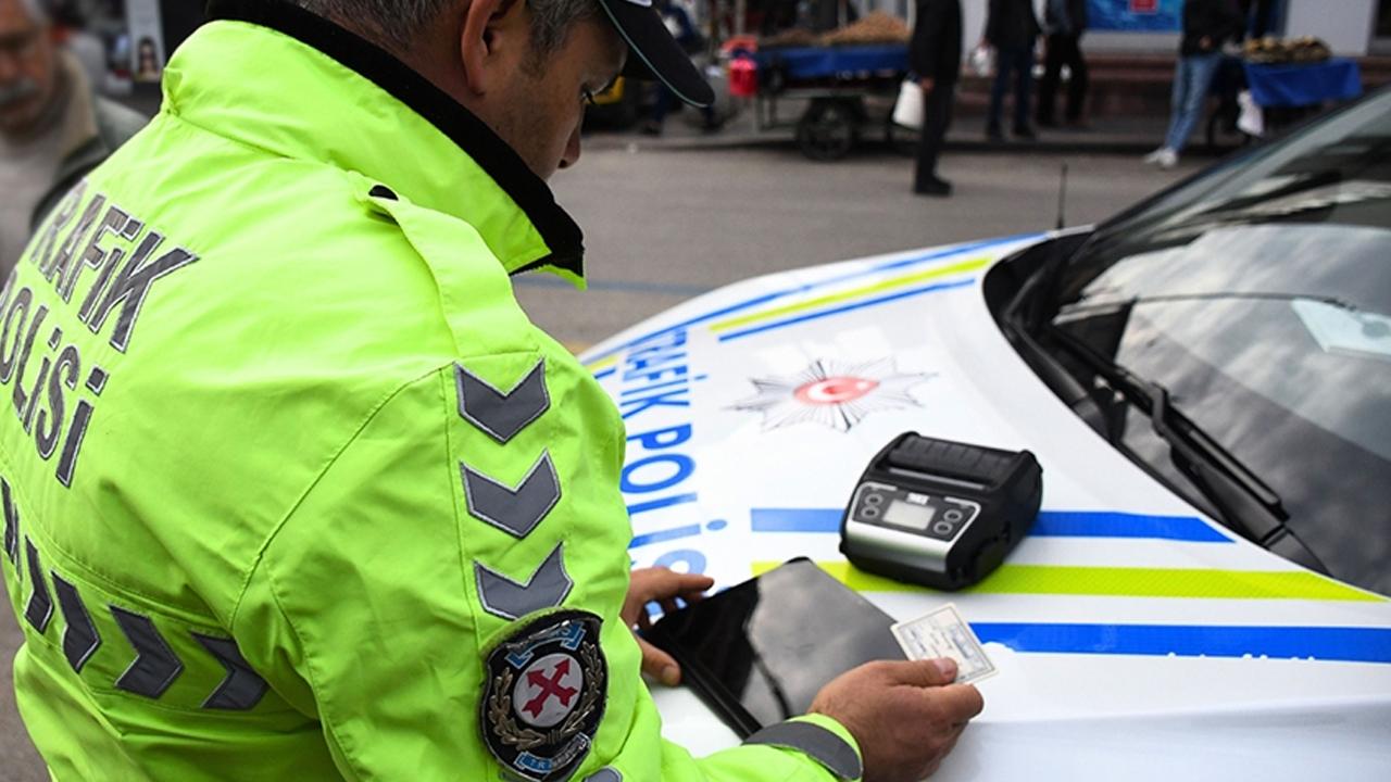 suruculer dikkat 993 tl ceza yazilacak artik mecburiyet getirildi p2QN2wJr.jpg