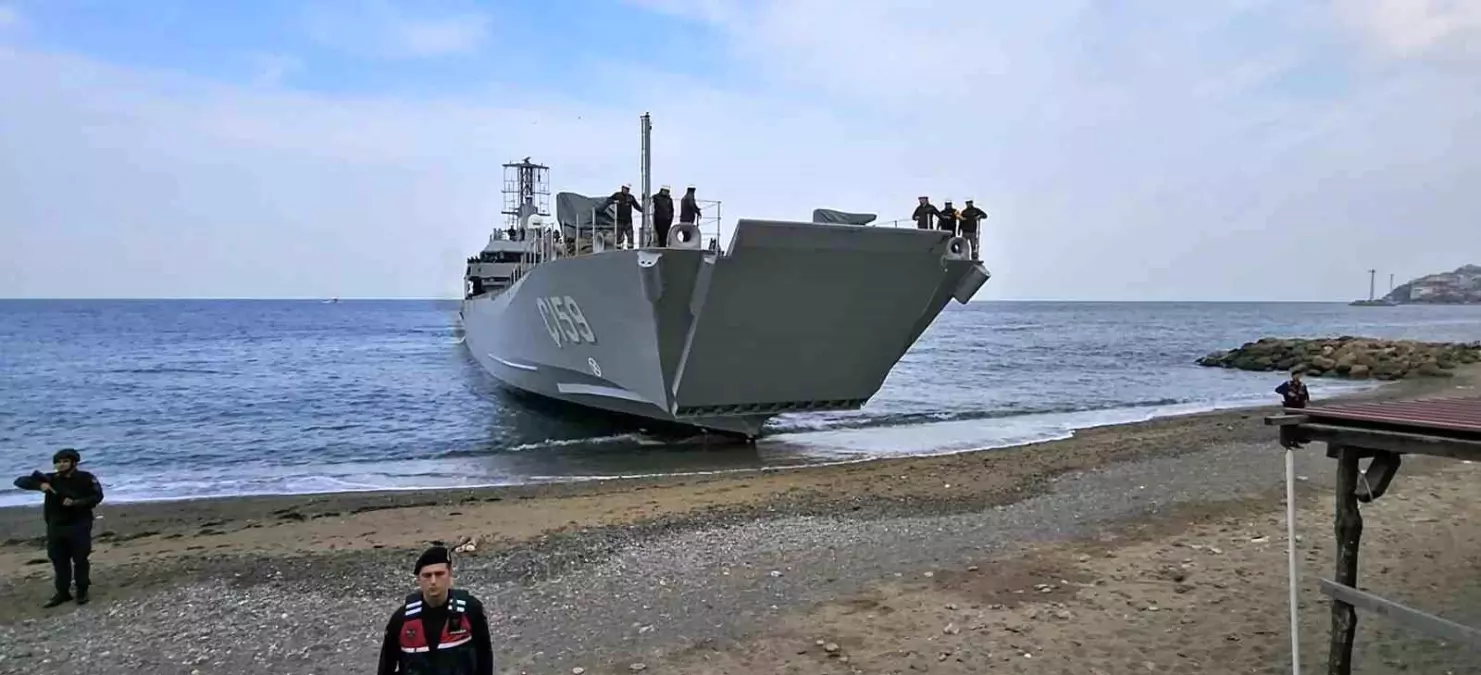 yeni tip cikarma gemisi c 159un testleri yalovada yapildi VaVAZpy9.jpg