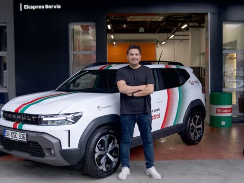 Castrol’ün İlham Veren “Uzuuun Yolculuk” Macerasının Türkiye Ayağı Renault Duster ile Tamamlandı