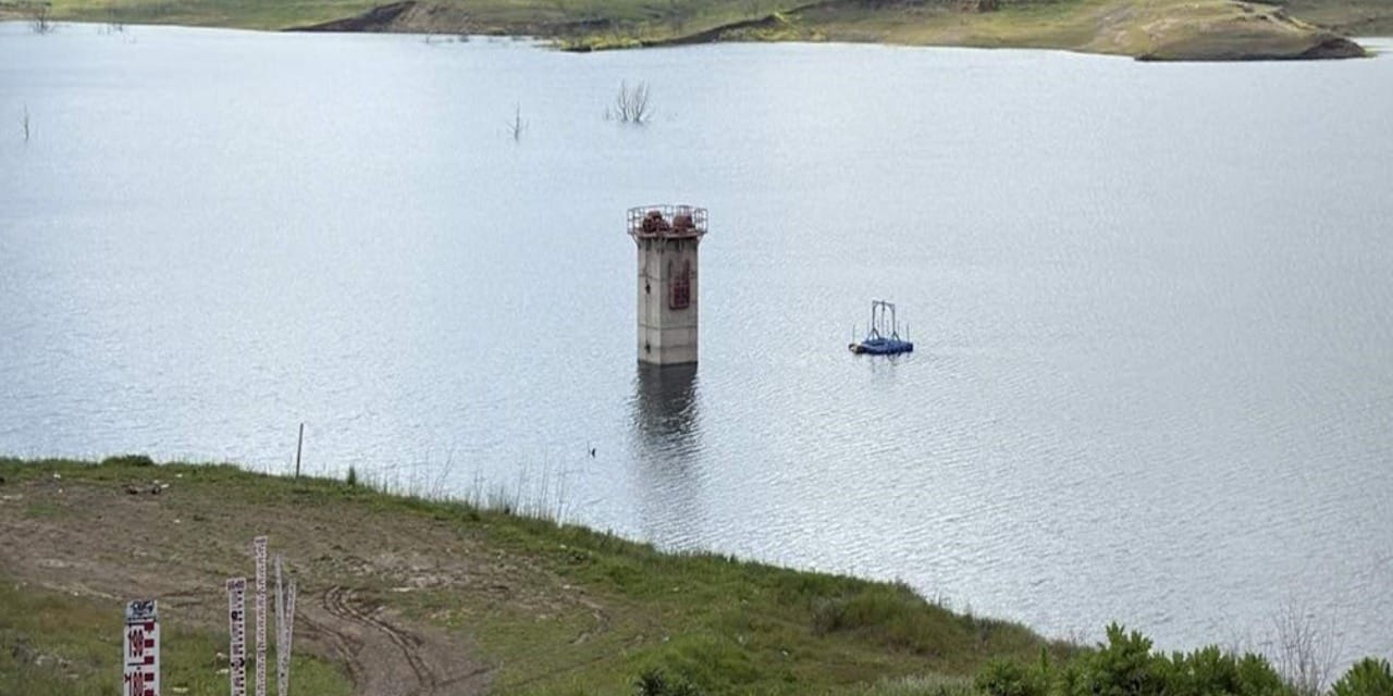 Naip Barajı’ndaki Su Seviyesi Yüzde 22’ye Ulaştı: Ağaç Kökleri Yeniden Göründü